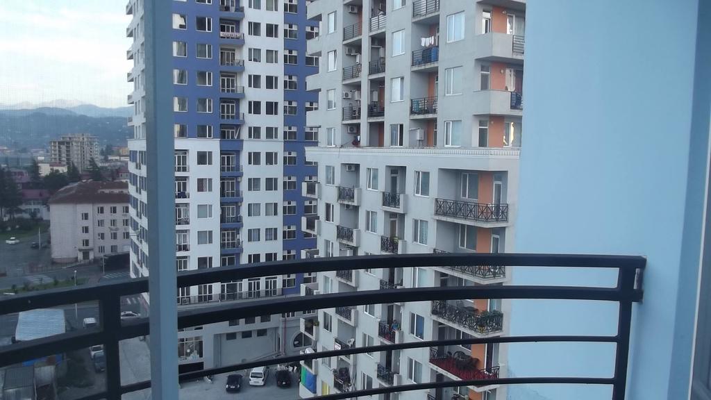Big Flat In Batumi Διαμέρισμα Εξωτερικό φωτογραφία